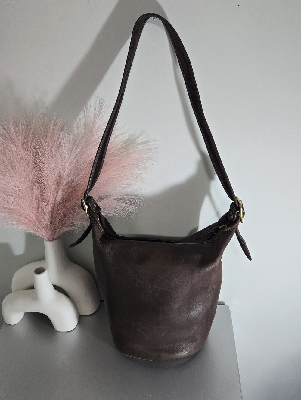 Vintage 1996 Coach Brown Leather Duffle Sac Bucket Bag 9085 USA Made Large​